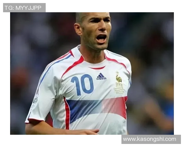 我心目中最受欢迎的足球明星排行榜与他们的精彩瞬间分享